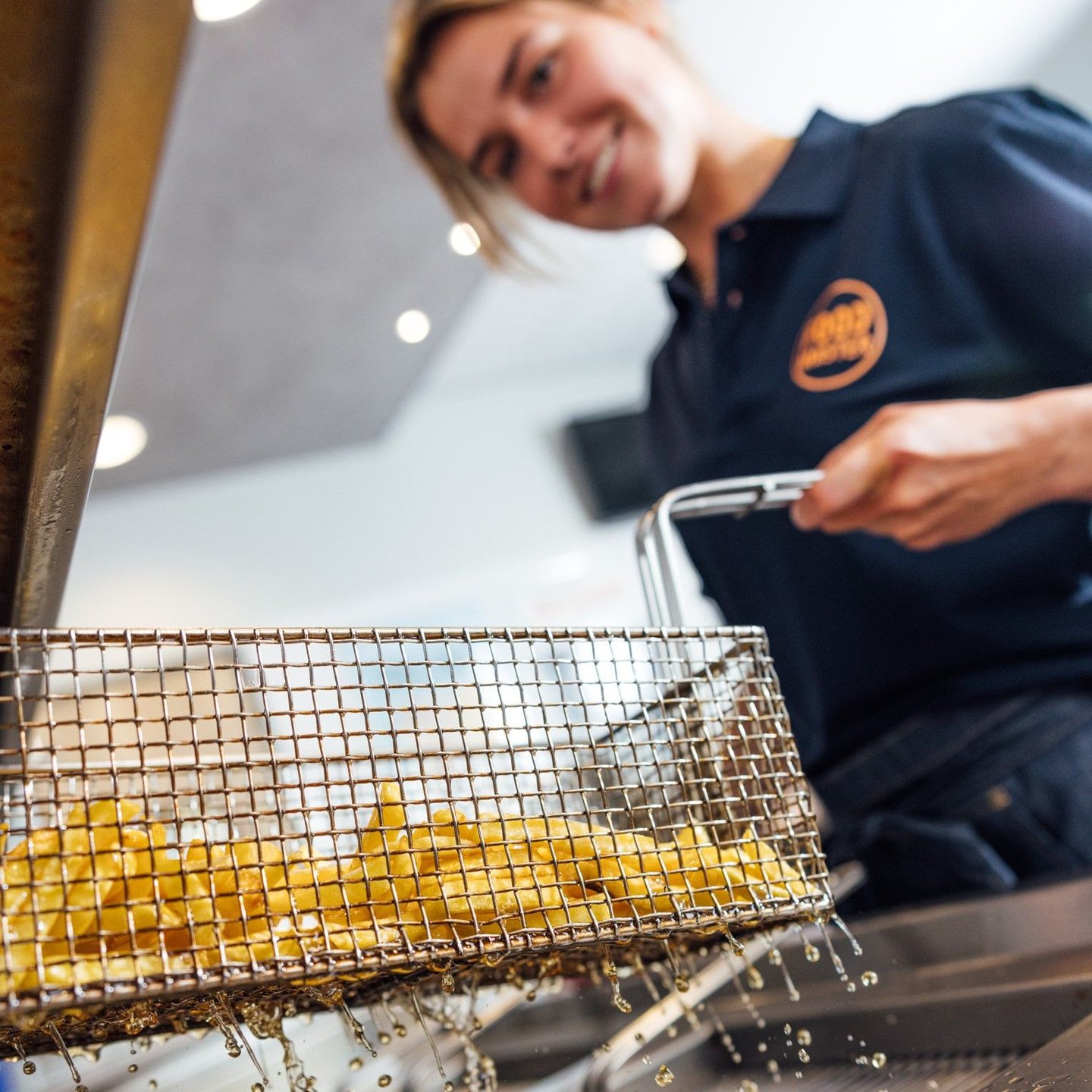 Kom werken in de horeca. Ga aan de slag als allround cafetariamedewerker bij Foodmaster Wilnis. Zowel parttime als fulltime functies beschikbaar.